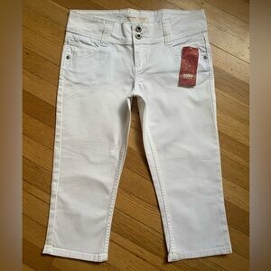 NWT CONVERSE ONE STAR OFF-WHITE FASHION SKIMMER CAPRI JEANS IN SIZE 5